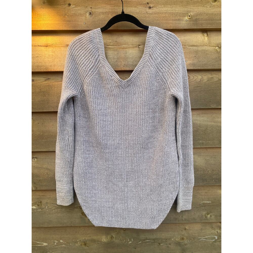 Victoria’s Secret gray v neck long sleeve sweater - Picture 6 of 9